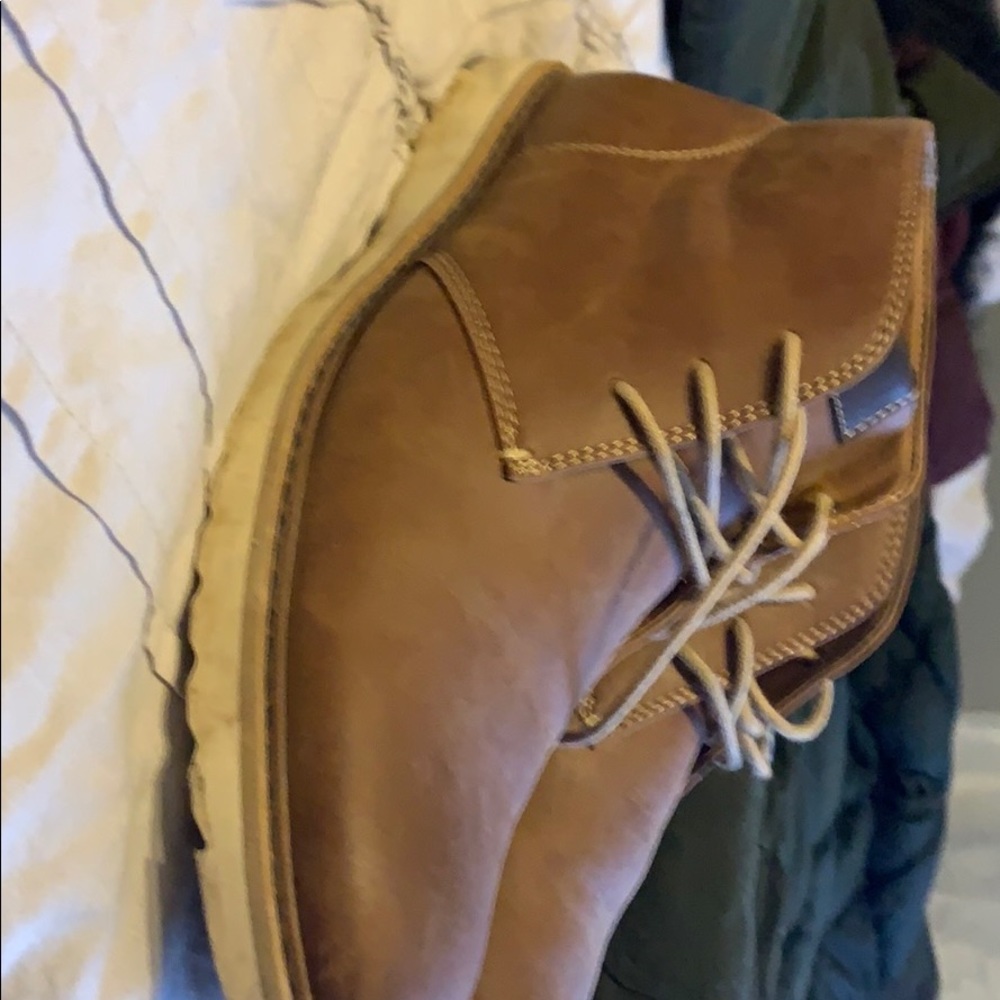 Dress shoes